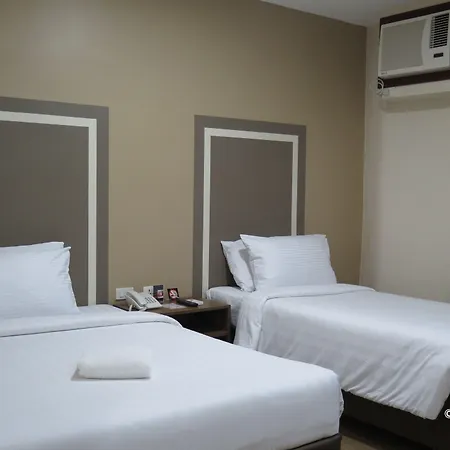 S Hotel & Residences