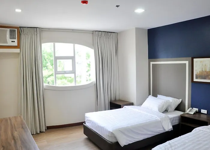 Hotel S & Residences 2*