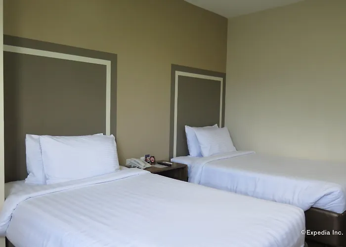 Hotel S & Residences