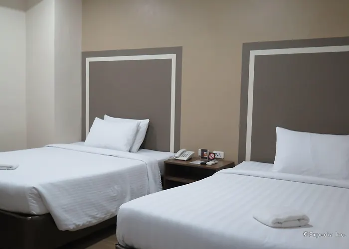 Hotel S & Residences 2*