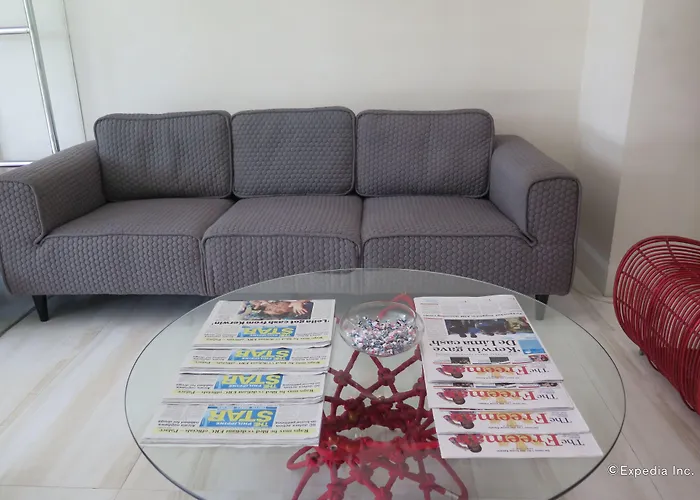 Hotel S & Residences 2*